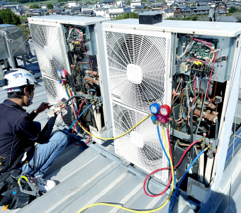 株式会社京進屋